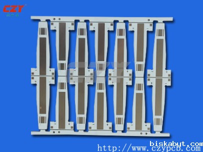 汽车前大灯铝基板特点：